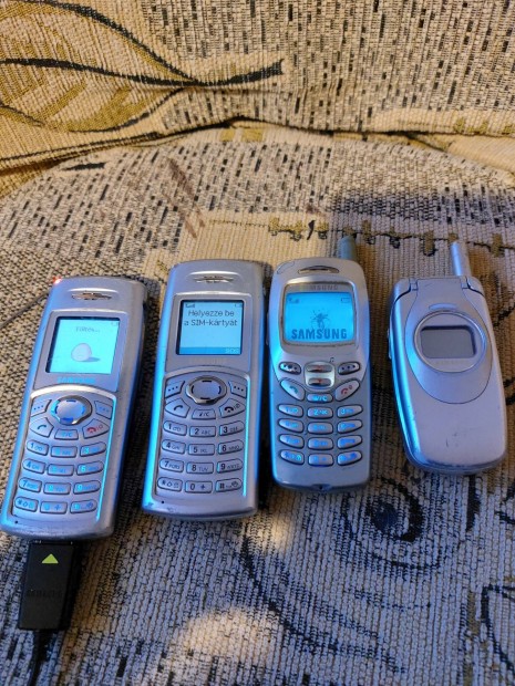 Samsung mobiltelefonok Retrok