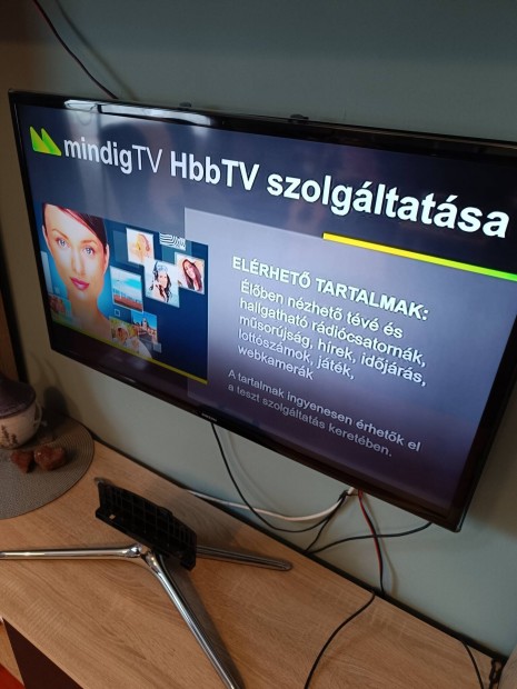 Samsung okos tv televzi 101cm