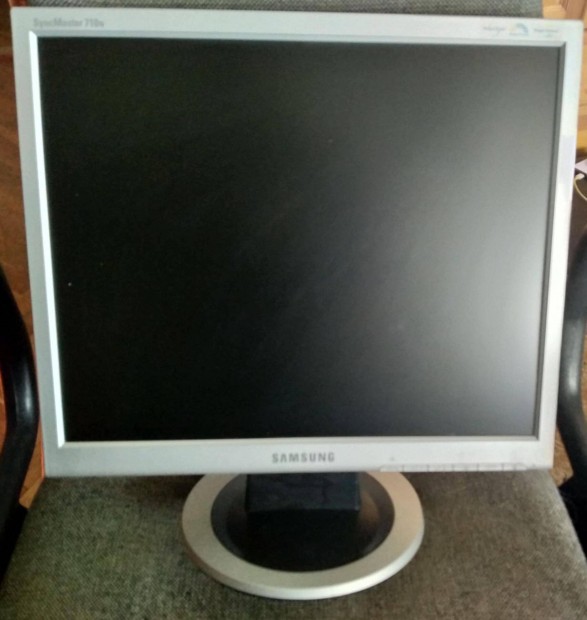 Samsung pc monitor 17"