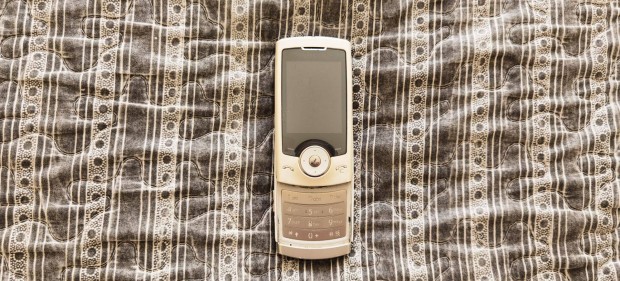 Samsung sgh-u600 mobiltelefon hagyomnyos nyomgombos telefon