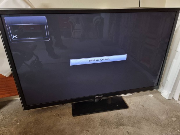 Samsung smart tv 59" 150 cm