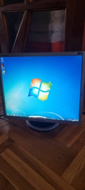 Samsung syncmaster 940n 19" monitor LCD 