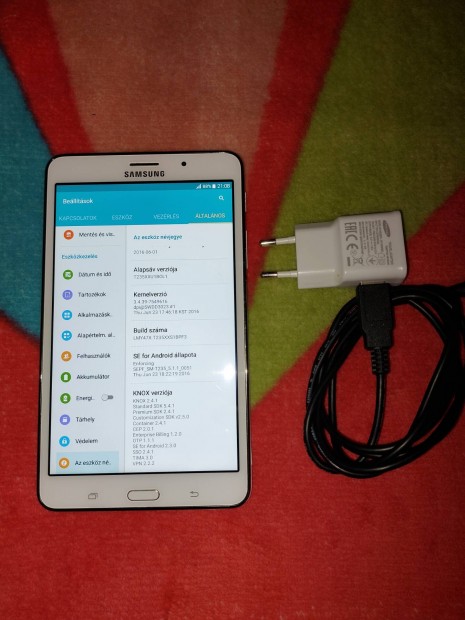 Samsung tab 4 LTE SM-T235 (sim-kertys)