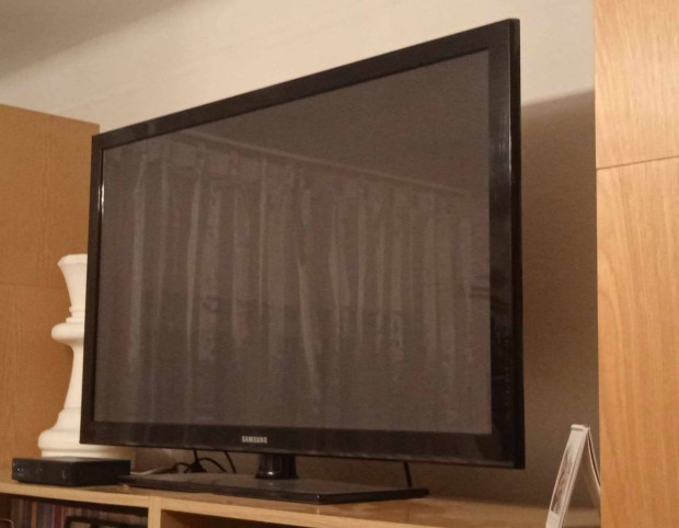 Samsung tv (2010-es) 123 cm kptl