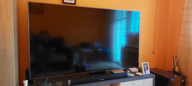 Samsung tv  65 " !