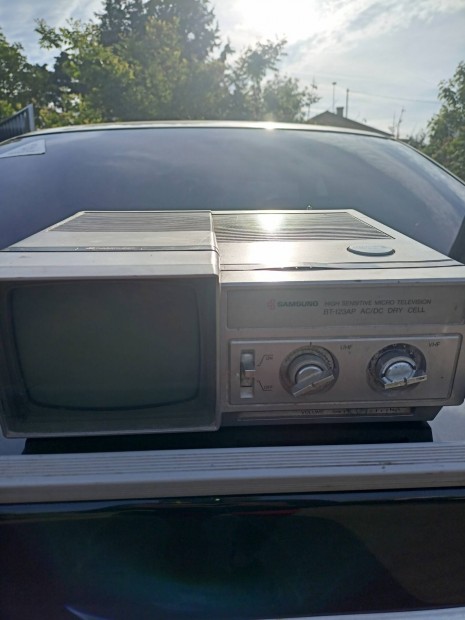Samsung tv hordozhat 1982es