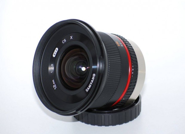 Samyang 12mm / f2.0 NCS CS Fuji FX objektív