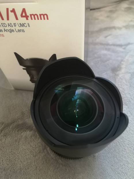 Samyang 14mm T3.1 m43 olympus/panasonic