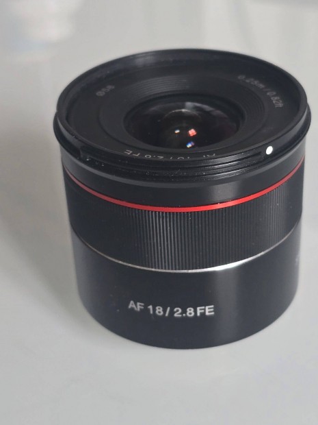 Samyang 18mm f 2.8 Sony FE sz�lesl�t�sz�g� obi elad�