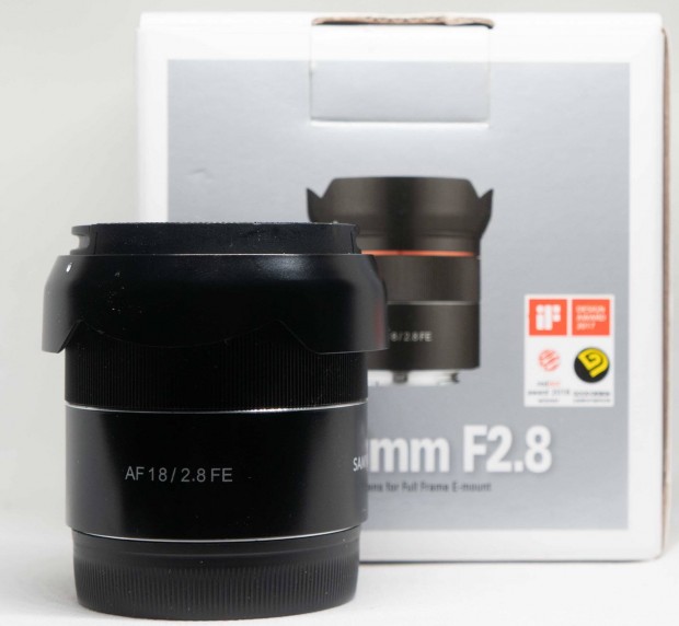 Samyang AF 18 2,8 Af doboz, hibátlan szép FF Sony FE