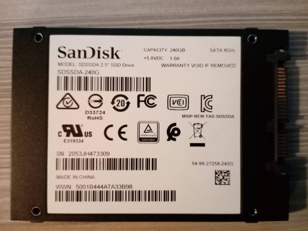 Sandisk 240GB SSD 98/100