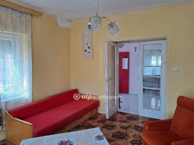 S�ndorfalvai elad� 100 nm-es h�z