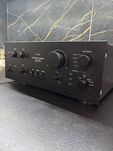 Sansui AU-519