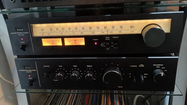 Sansui erst s tuner feljtva !