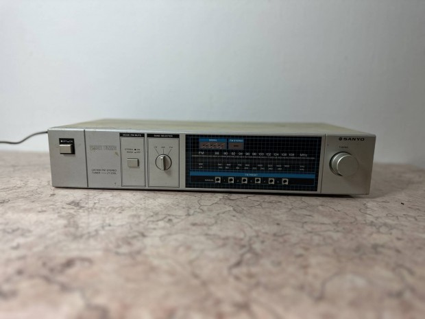 Sanyo JT 230L hifi rdi tuner