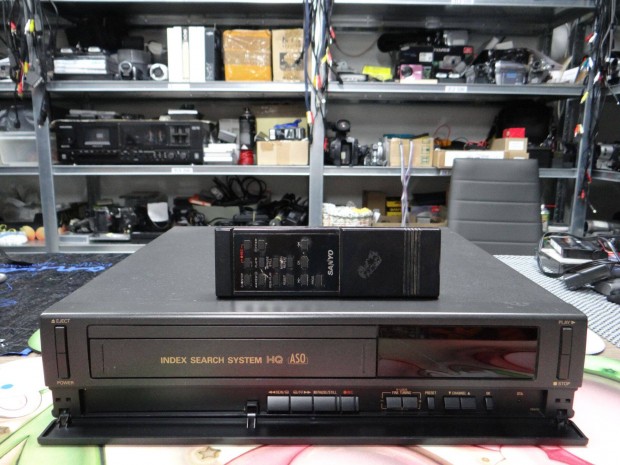 Sanyo VHR-220EE VHS Recorder