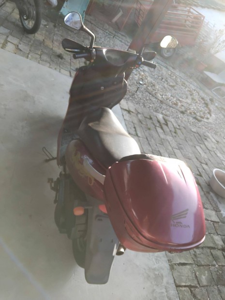 Sanyou - Honda blokkos 124 / 50 4t robogó
