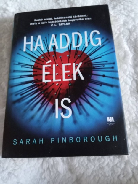 Sarah Pinborough: Ha addig lek is