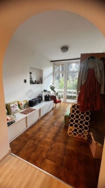 S�rbog�rdi elad� 140 nm-es h�z