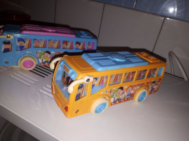 Srga vagy kk zenl dudl busz 17 cm