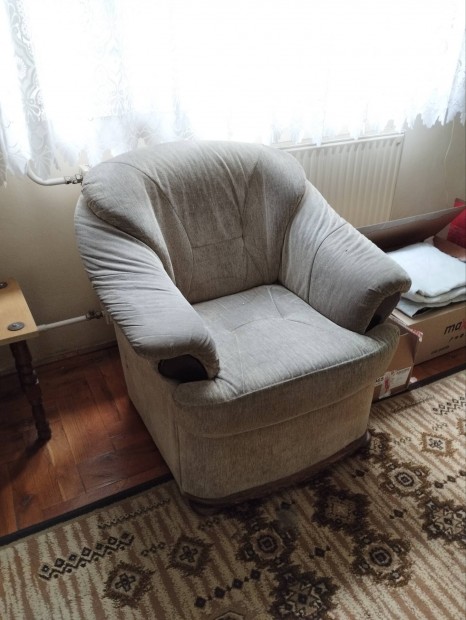 Sarok kanap + fotel ingyen elvihet 