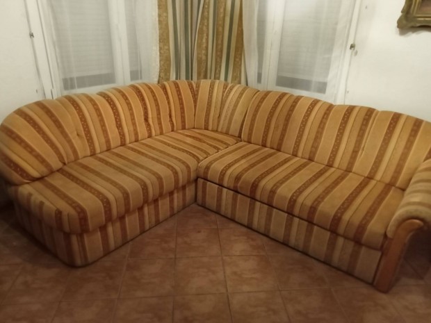 Sarok kanapé stabil kényelmes