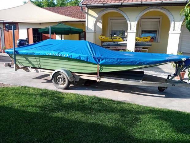 Sárosdi Bassboat Alumínium csónak rendszámos utánfutóval eladó