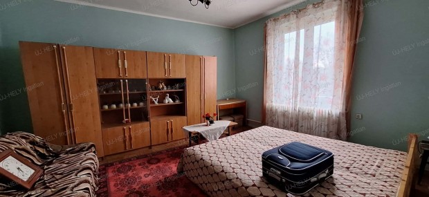 S�rospatak Apr�homokon elad� 3 szob�s csal�di h�z elad�.