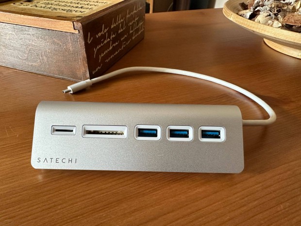 Satechi USB 3.0 hub