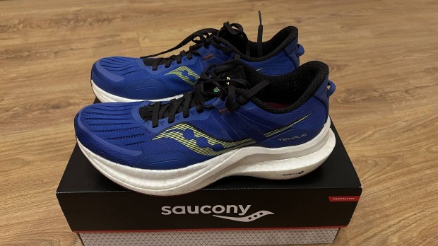 Saucony TEMPUS futcip 42.5