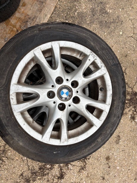 Sava 205/55 R 16 BMW alufelni, ny�ri gumival elad�