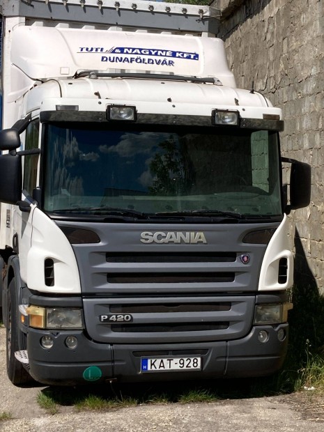 Scania 420 nyergesvontat elad!