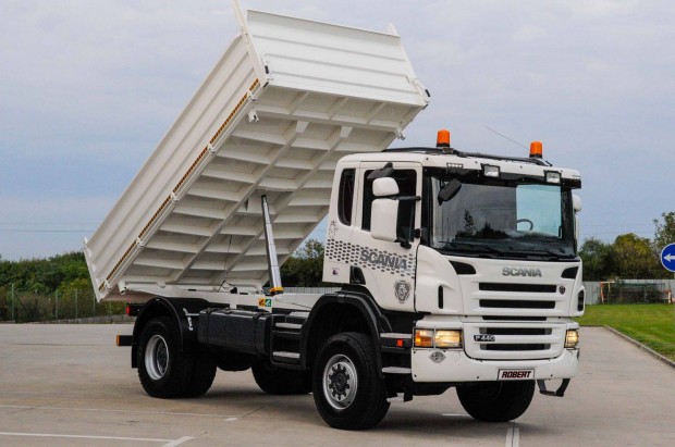 Scania P440 4X4 - Billenplats teheraut EURO 5