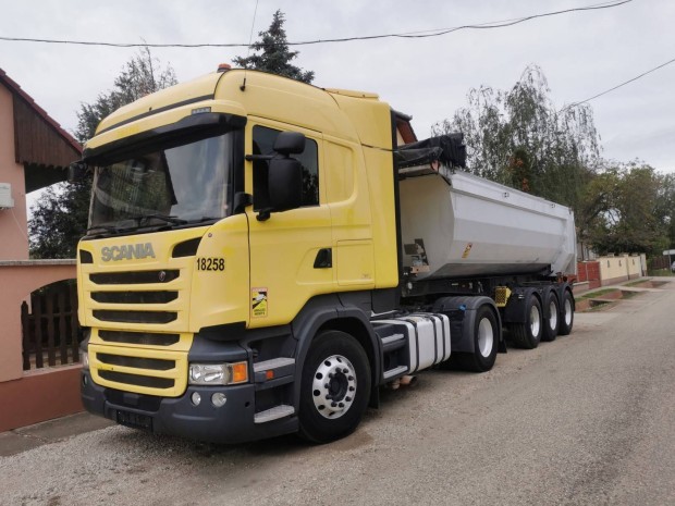 Scania R 450 nyerges vontat