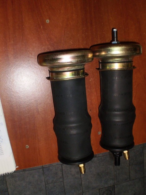 Scania R-Series , 4-es szria vezet flke lgrug j