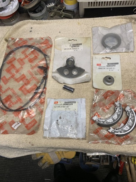 Scarabeo alkatr�szek �j !