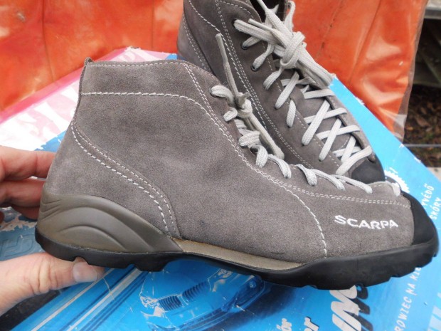 Scarpa Mojito szrke br 39-es btrabakancs elad,