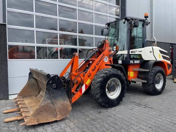 Schaeff TL100 / 1 010 zemra / Lzing 20%-tl