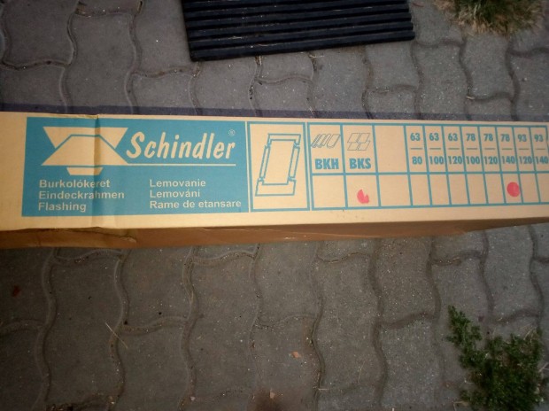 Schindler 78x140cm tetablak BKS burkolkeret szrke lemezei