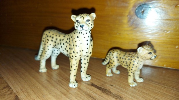 Schleich llatok, kutya, majom, kgy, malac, leoprd