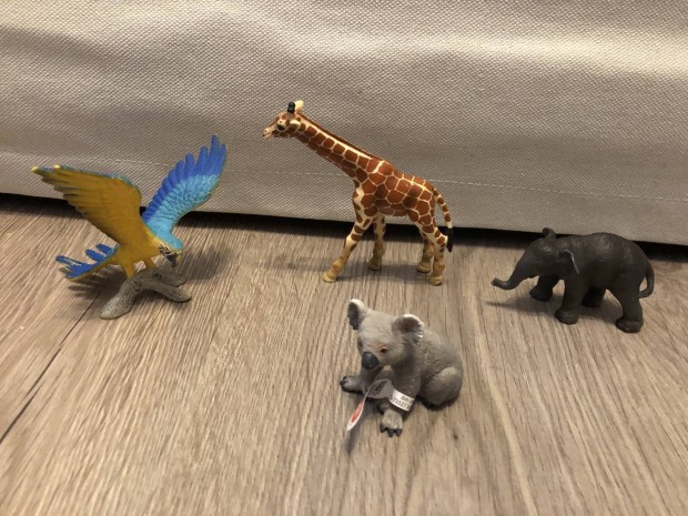 Schleich állatos szett