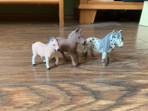 Schleich csikk