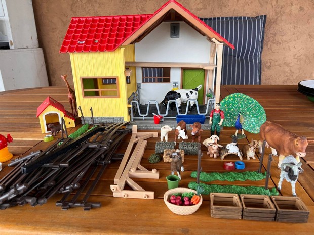 Schleich farm ház istállóval és állatokkal