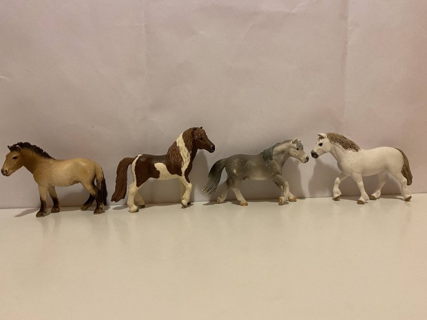 Schleich lovak 