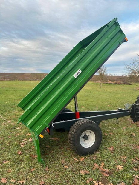 Schmitt billen�s mez�gazdas�gi p�tkocsi