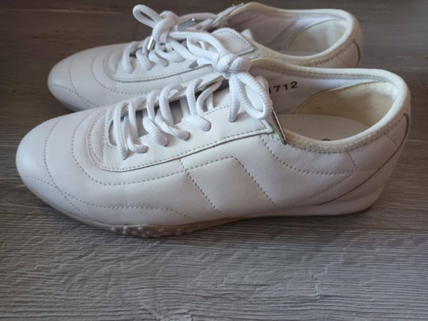Scholl cip 39-es