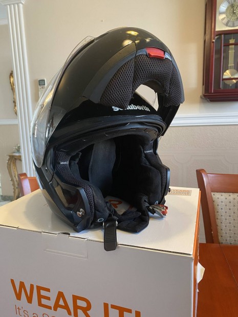 Schuberth C3 felnyithat napellenzs motoros sisak 58-as mret