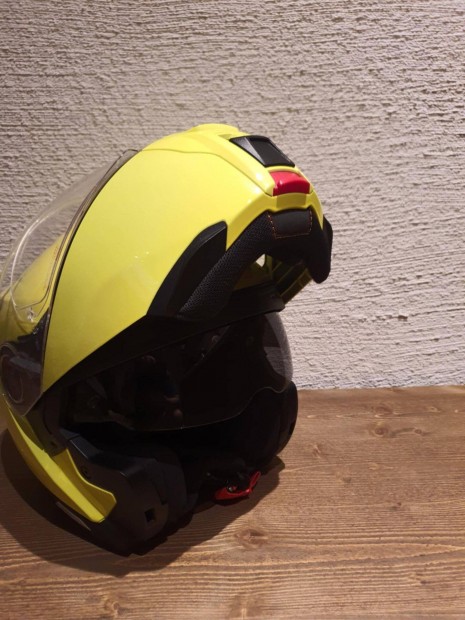 Schuberth C5 57-es M-es elad
