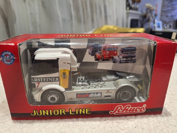 Schuco junior line Mercedes truck 1:43