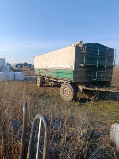 Schwarzm�ller p�tkocsi 